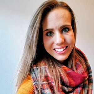 Meet your Posher, Ivy